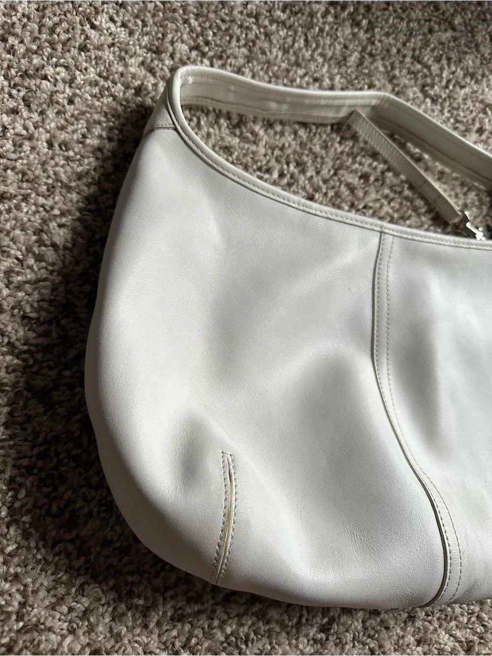 Coach White Leather Shoulder Bag